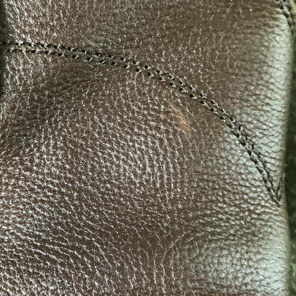 GUC Men’s Justin Boots.  Brown leather, rubber soles.  Size 11 medium - Picture 5 of 8